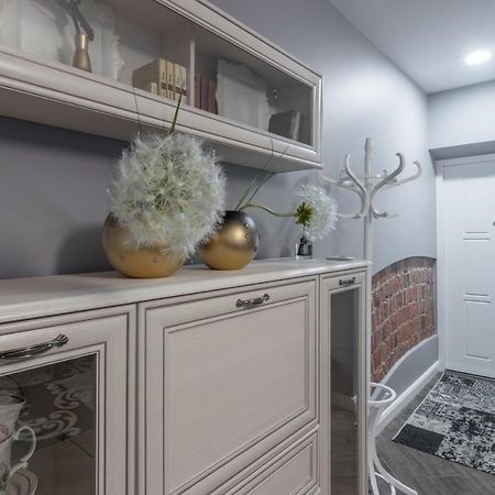 Dandelion Apartment In The Heart Of קובנה מראה חיצוני תמונה